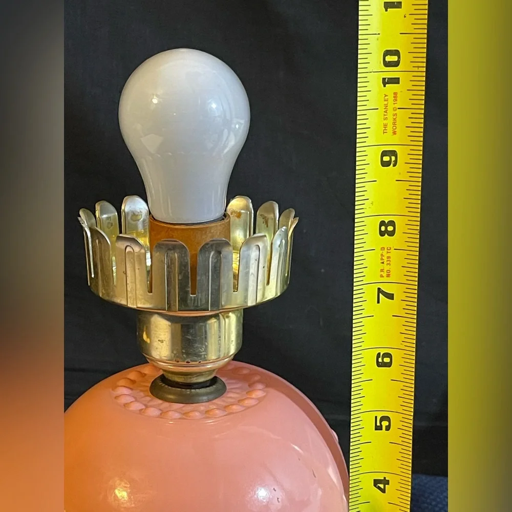 Vintage Pink Glass Lamp.  Missing top diffuser/globe - Picture 5 of 8